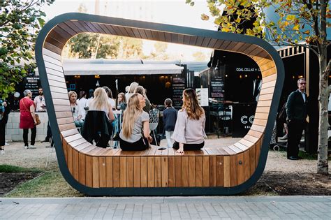 urbansize furniture.